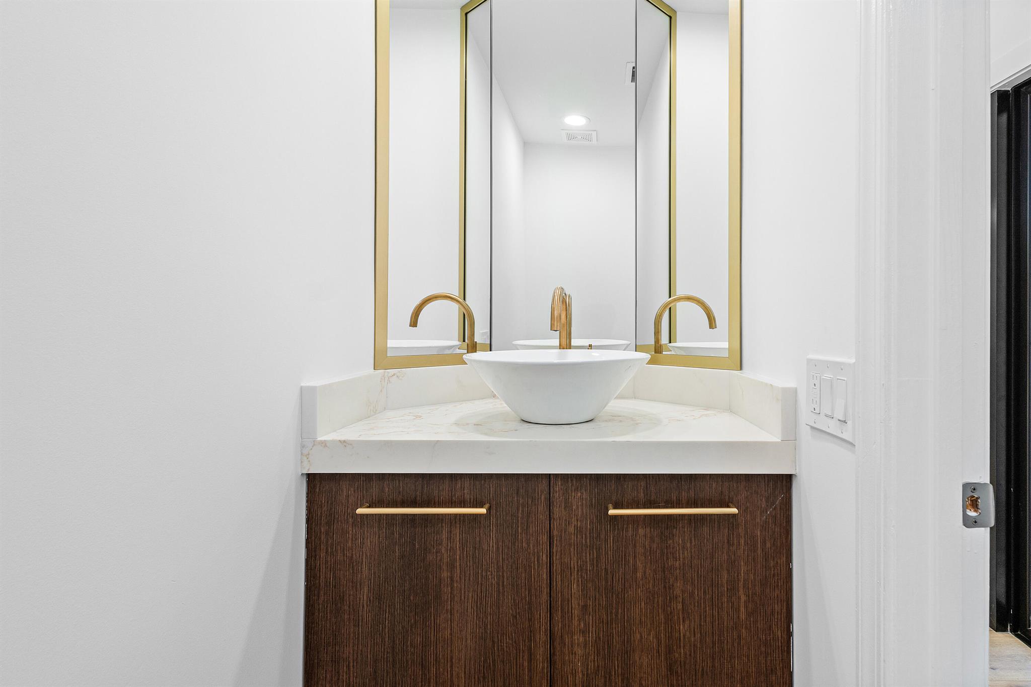 MISSION BAY - Residential