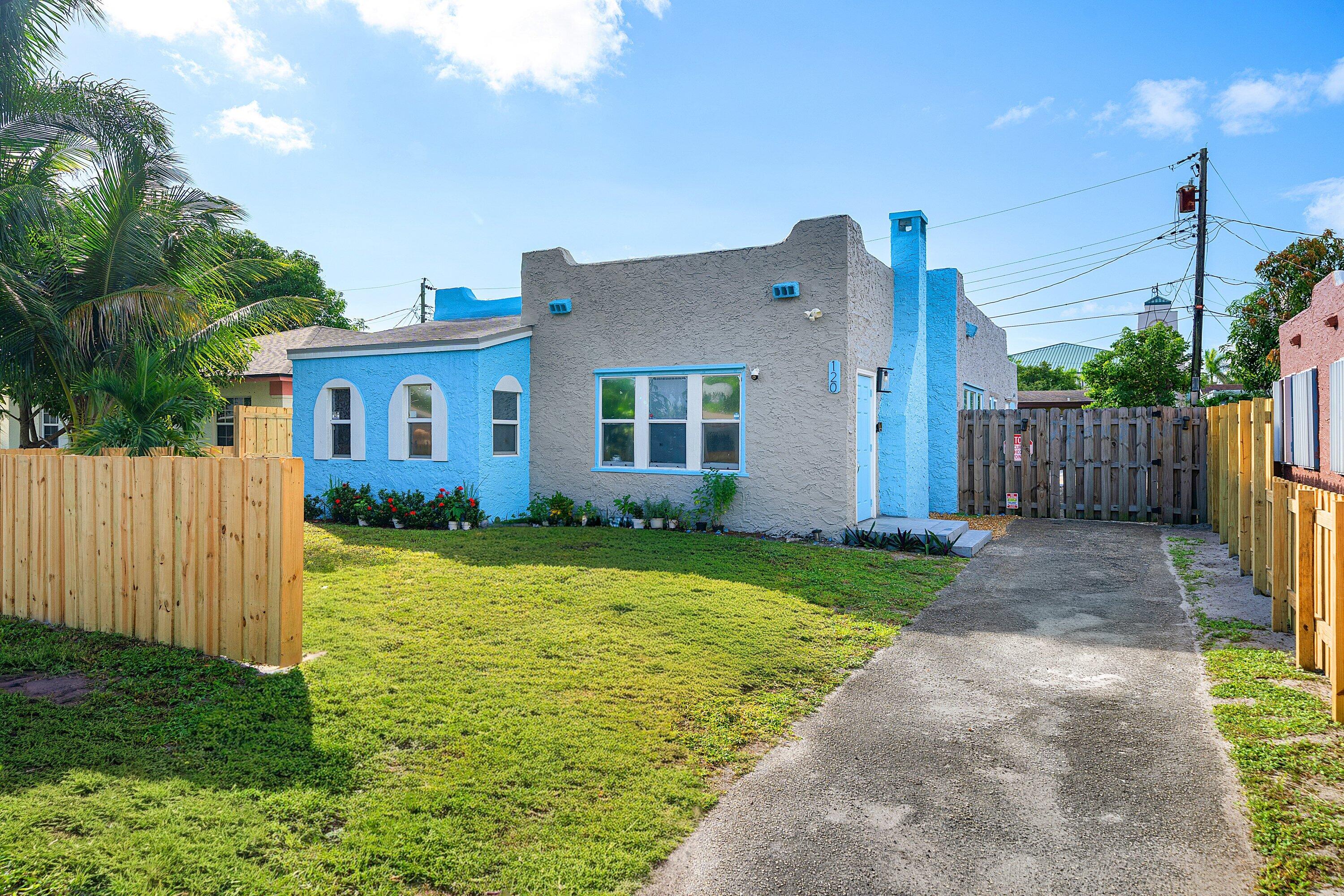 120 NW 4TH Avenue