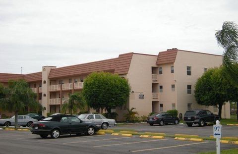9261 Sunrise Lakes Blvd 201 Sunrise FL 33322