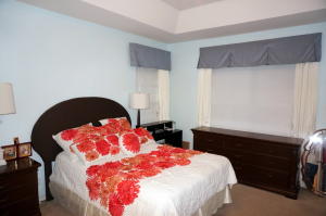 FORD'S MANOR VILLAGE - Residential