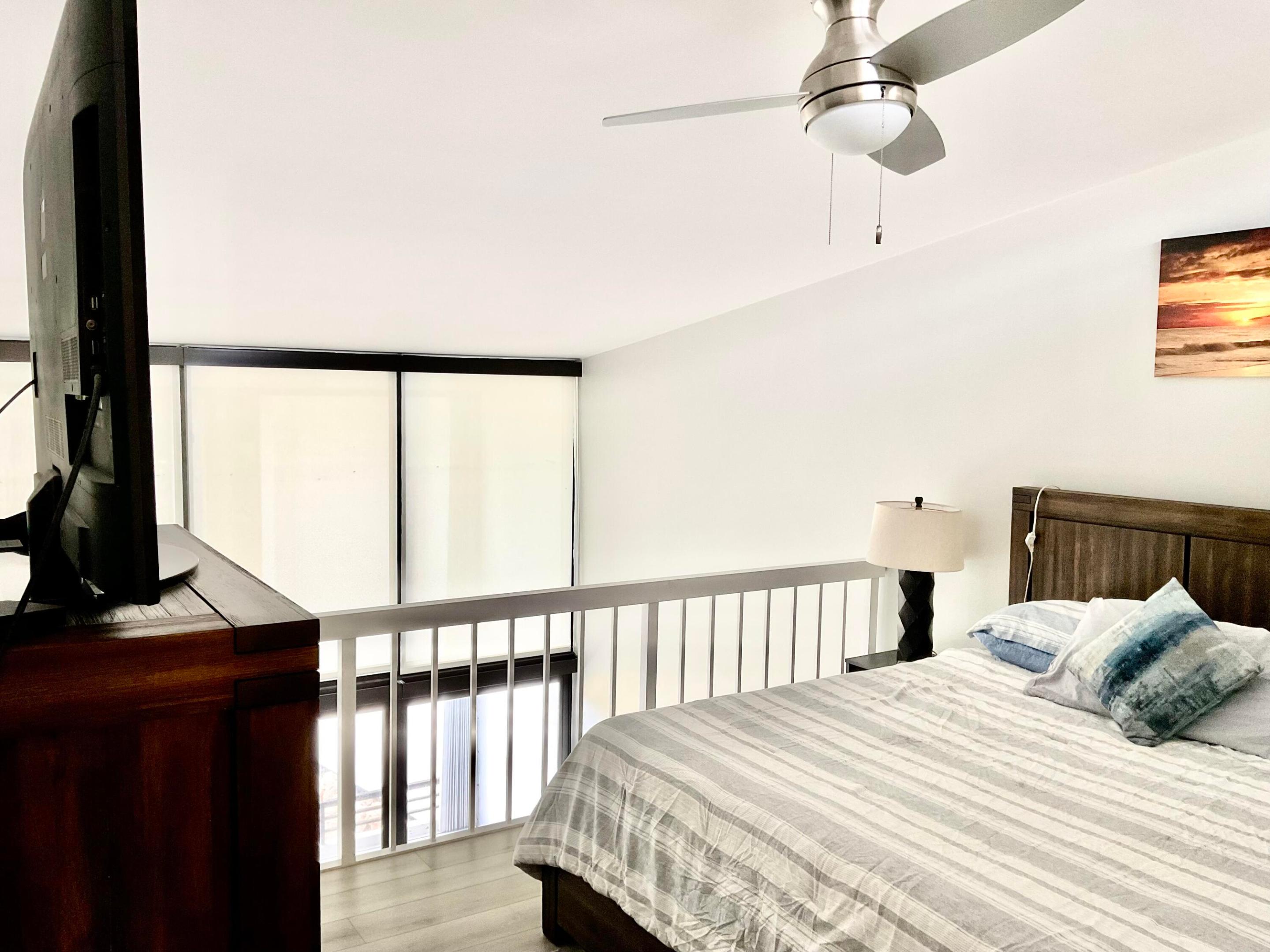 MAYFAIR HOUSE CONDO - Residential