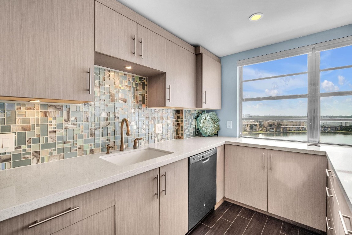 Admirals Port - Residential