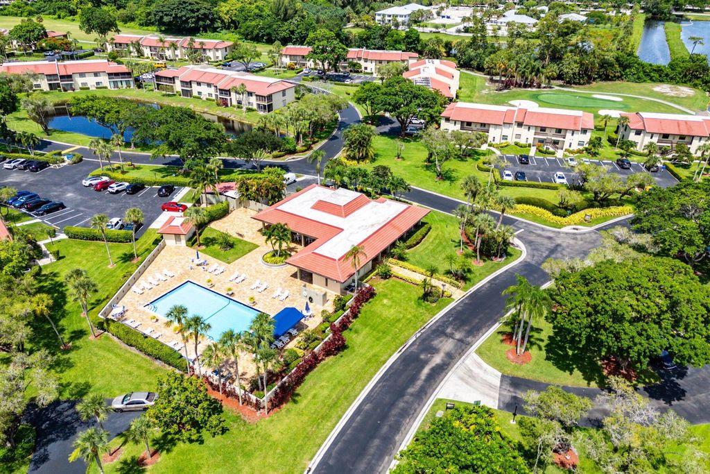 Photo of 8315 Casa Del Lago #4d, Boca Raton, FL 33433 (MLS # R11106844)