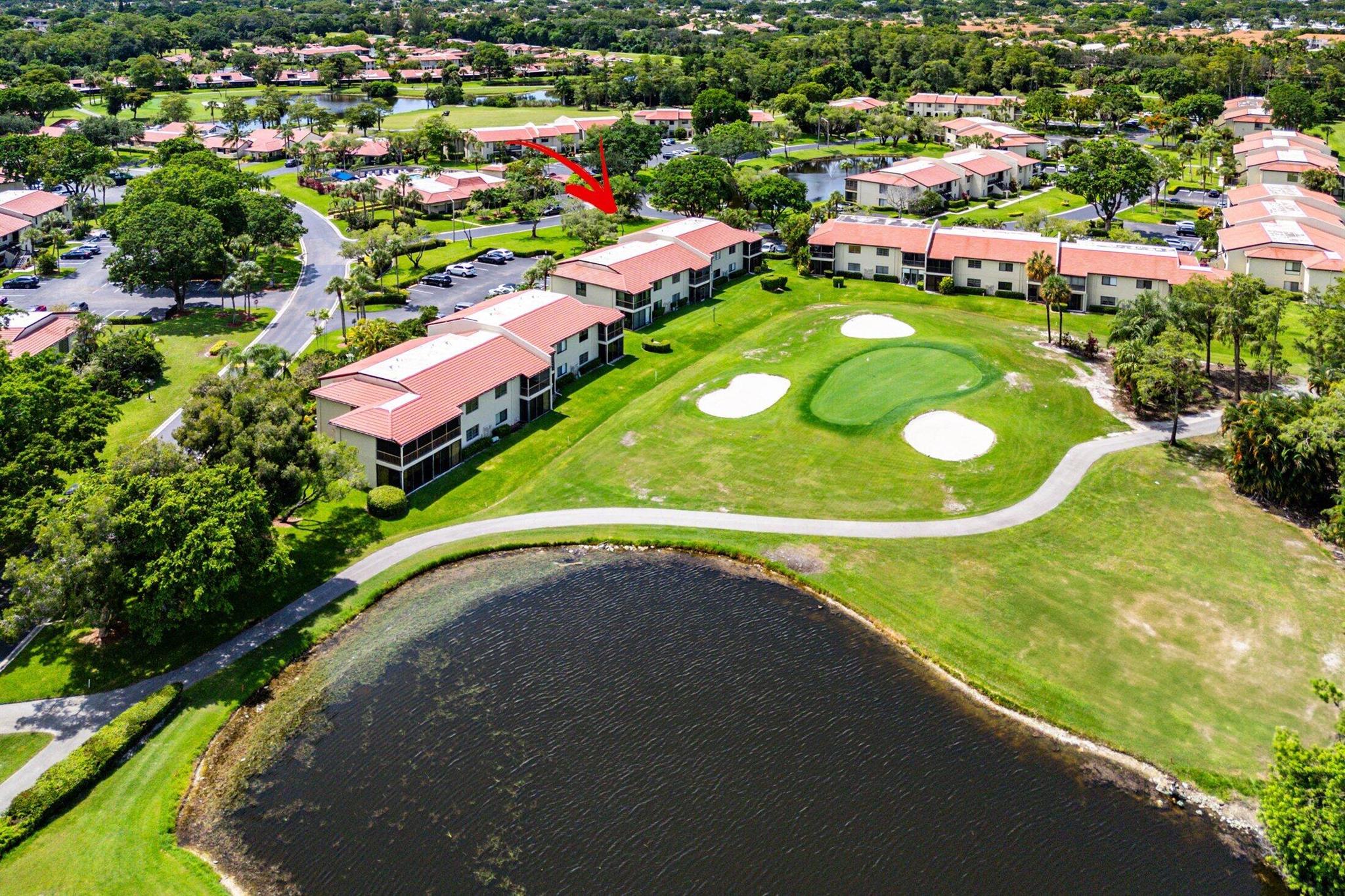 8315 Casa Del Lago 4d