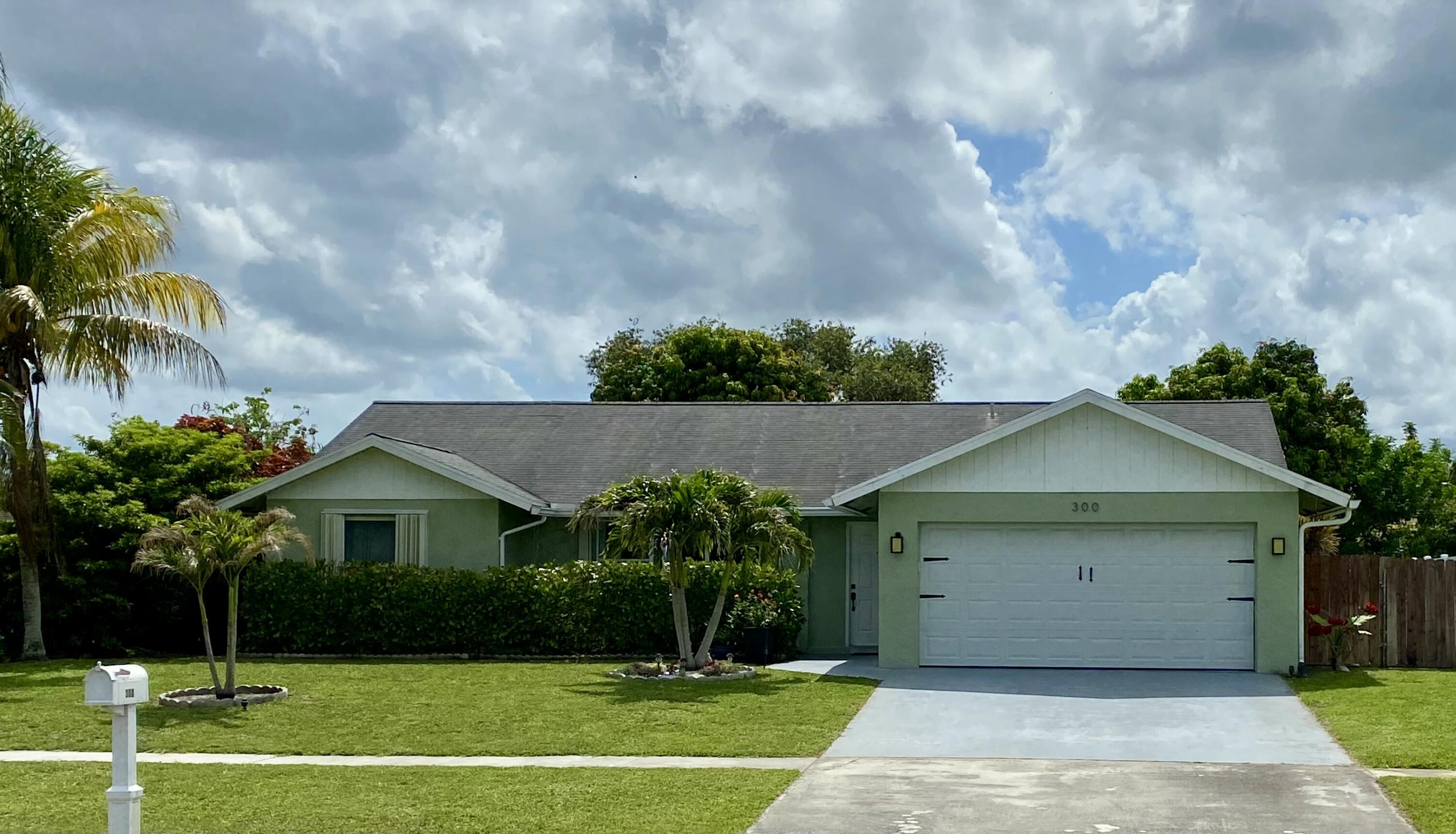 View photos, virtual tours, details... 300 La Mancha Avenue