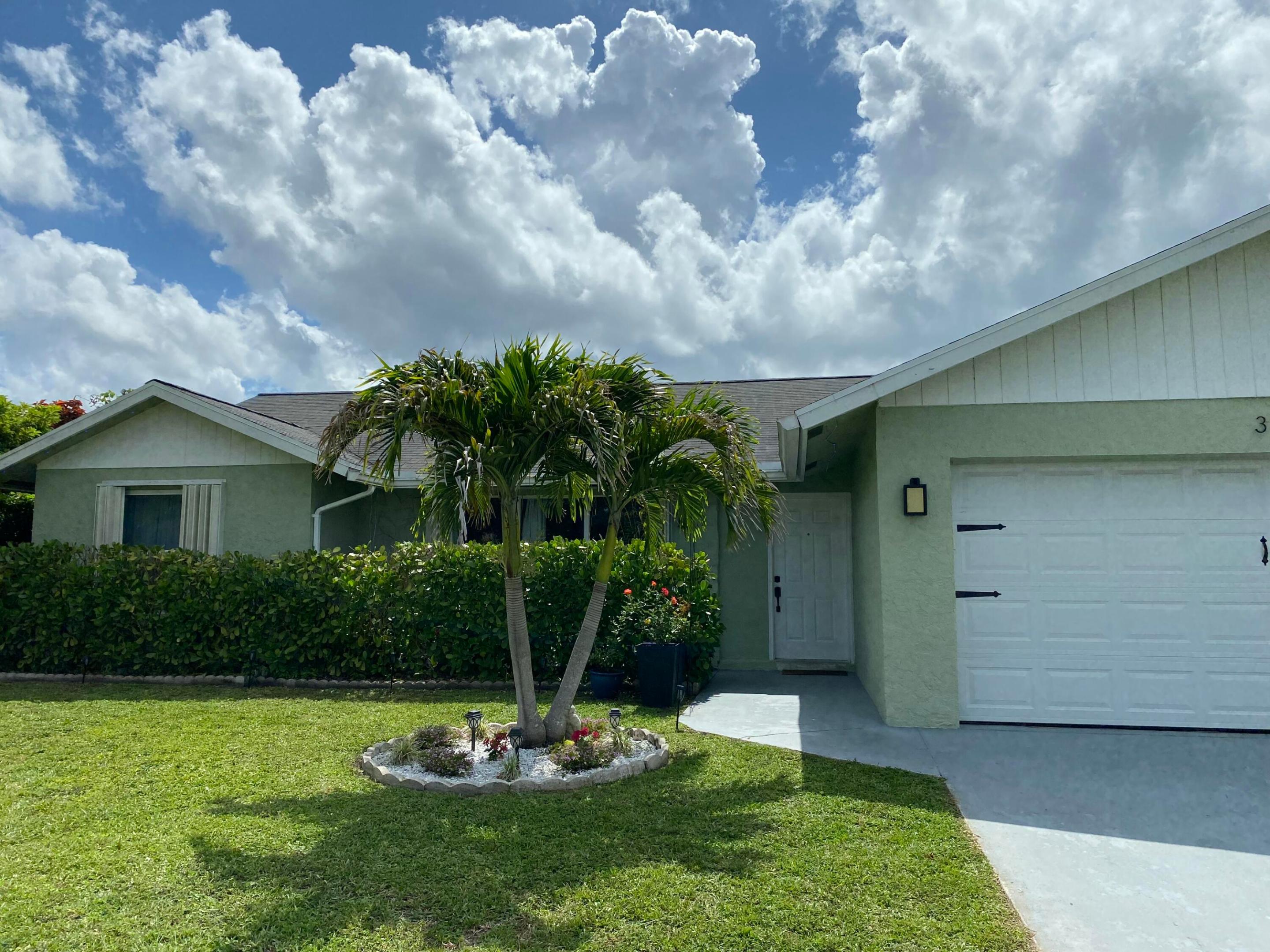 View photos, virtual tours, details... 300 La Mancha Avenue