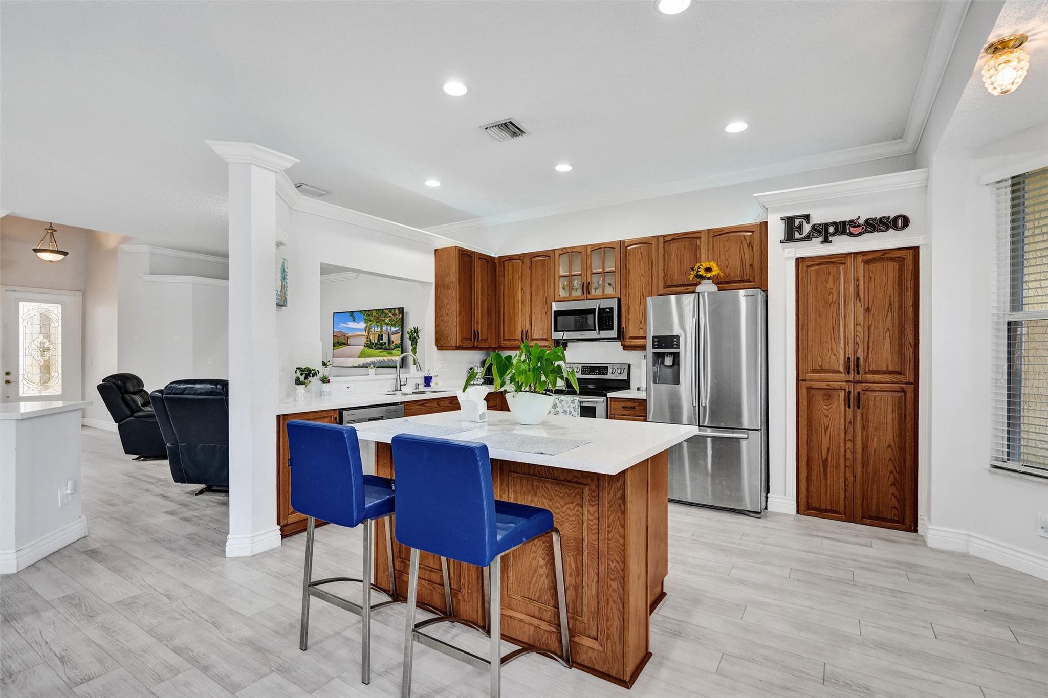 Pod 9 At Monarch Lakes 16 - Residential