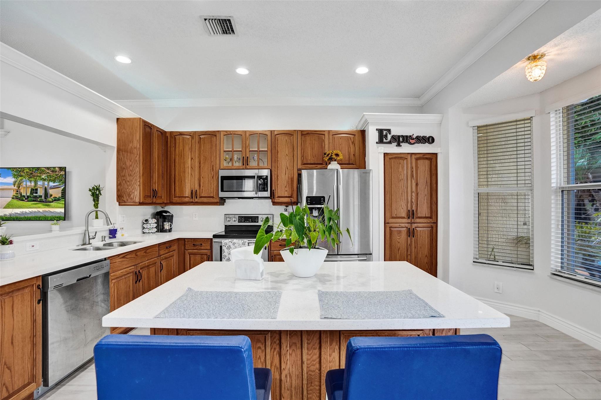 Pod 9 At Monarch Lakes 16 - Residential