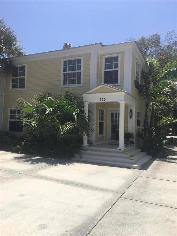 ROYAL PARK - Residential