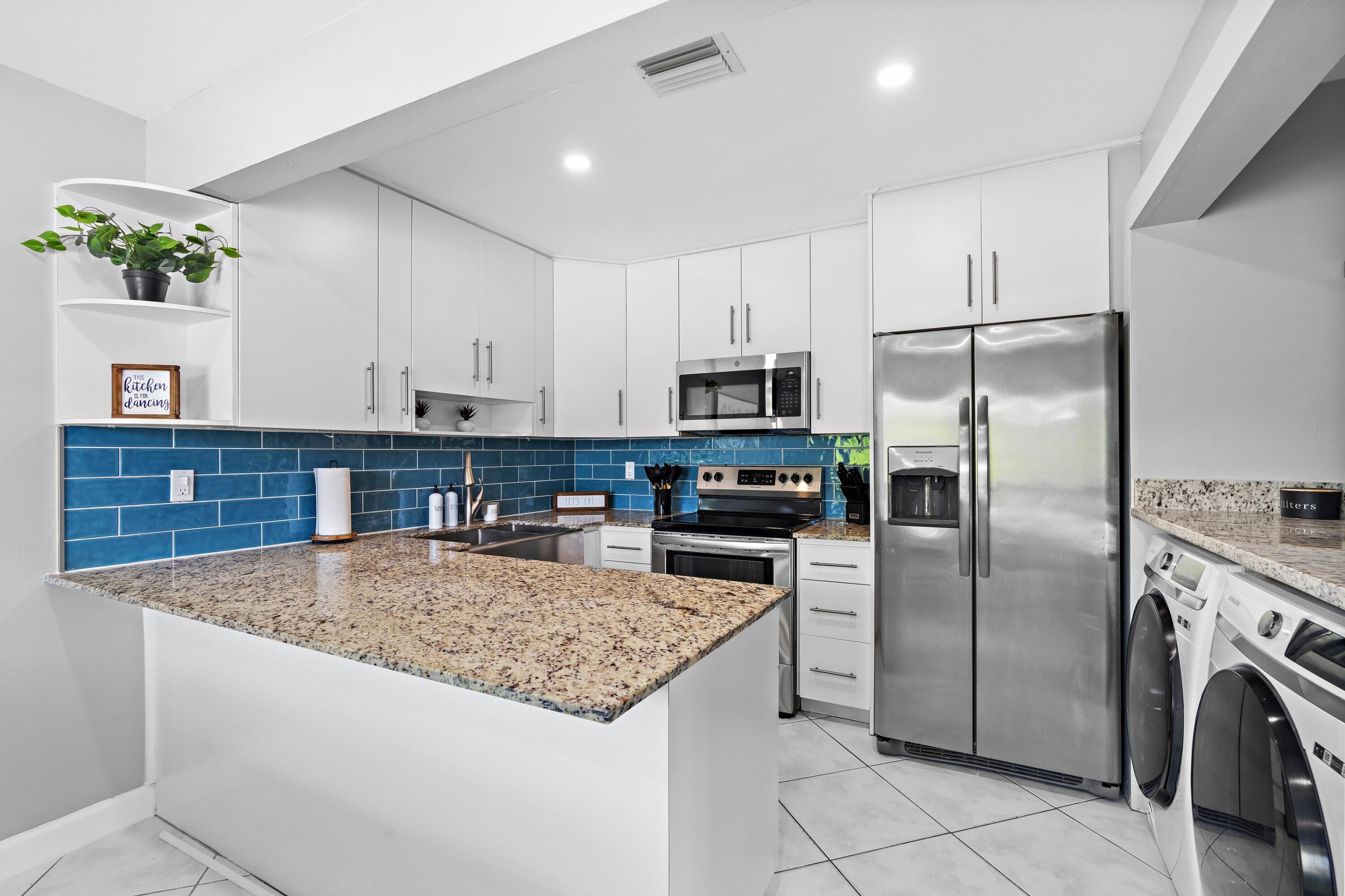 VILLA RICA - Residential