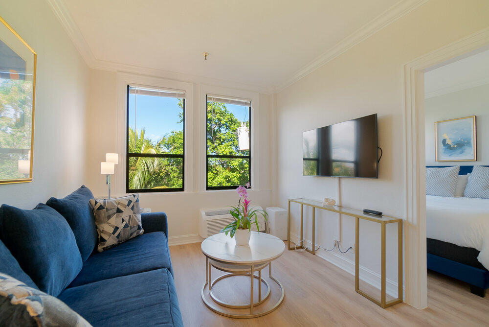 PALM BEACH HOTEL CONDO - Residential