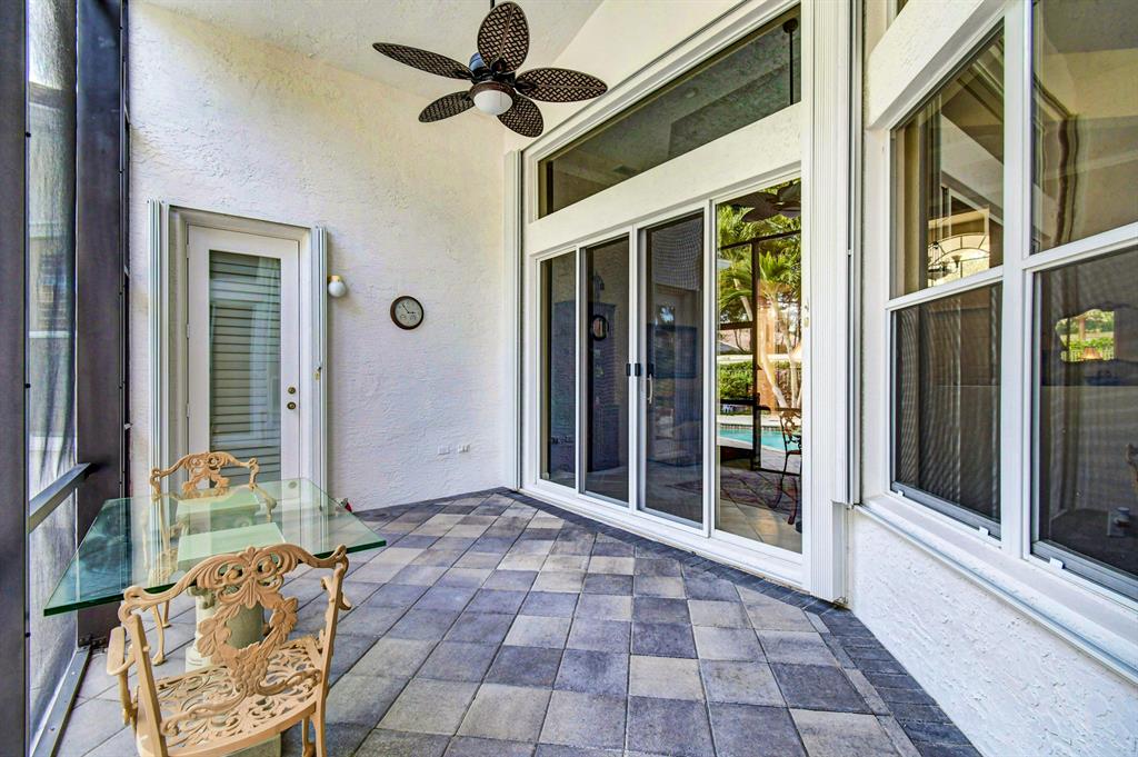 VALENCIA FALLS 9 - Residential