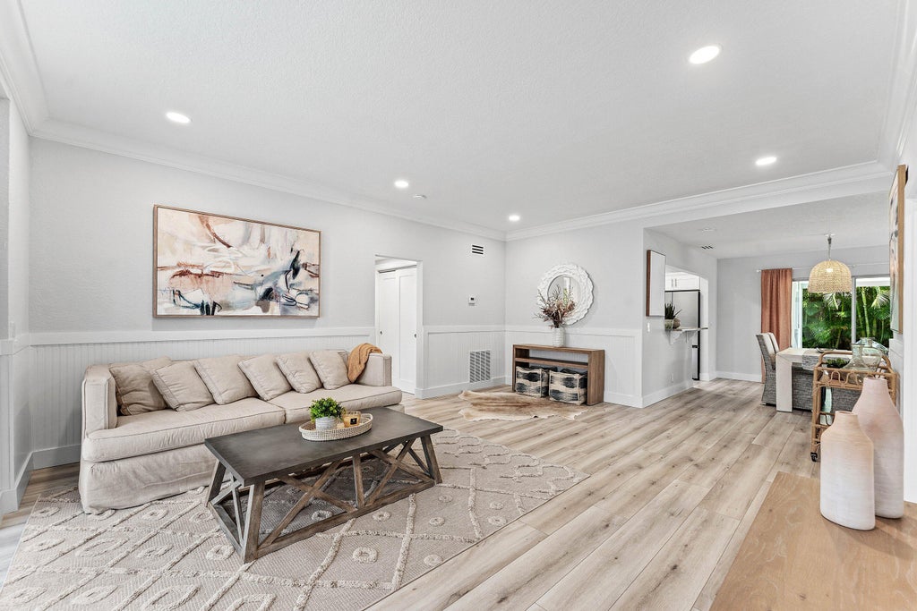 Photo of 233 Lake Terrace, Delray Beach, FL 33444 (MLS # B26079037)