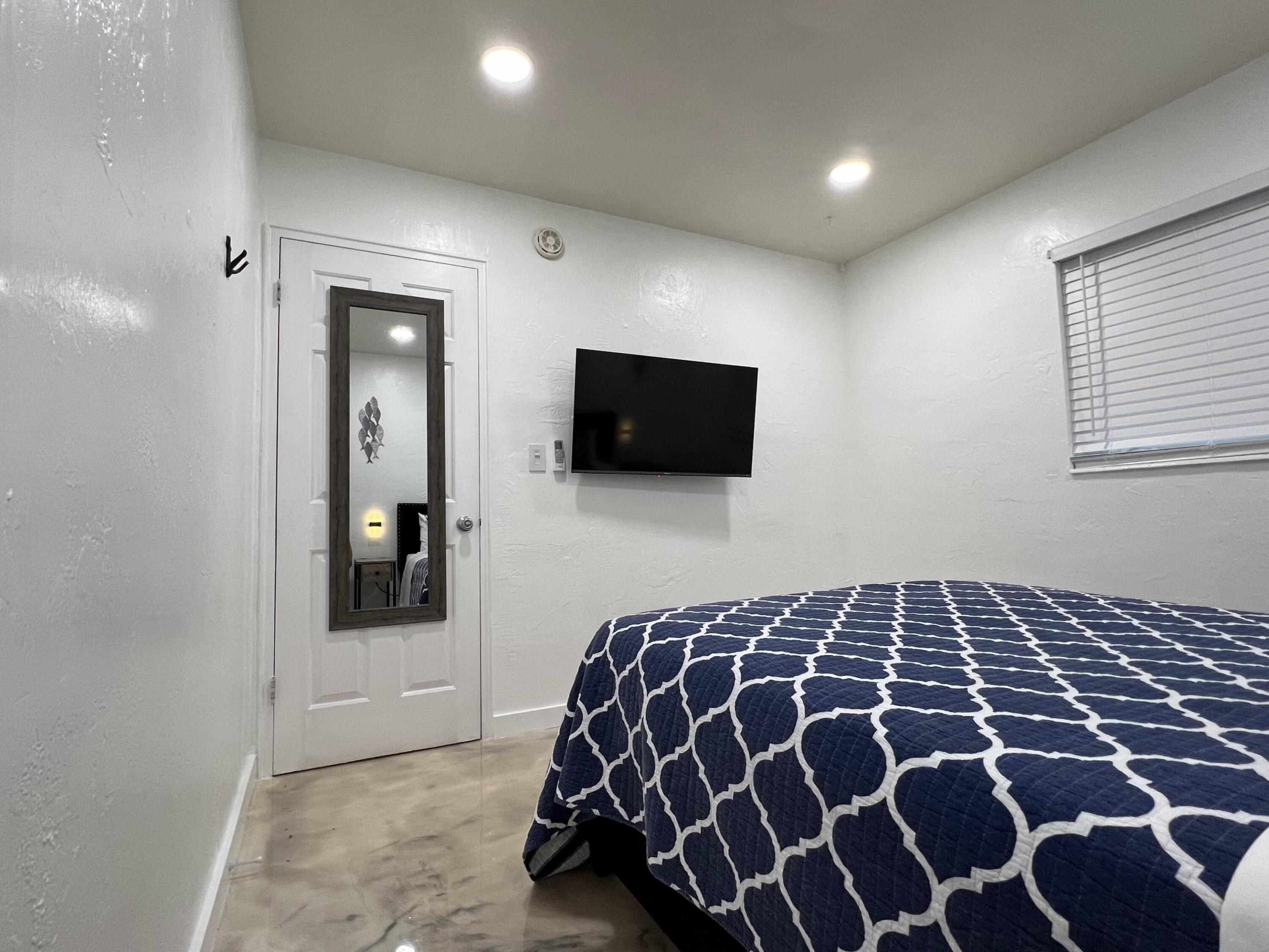 2648 NE 15th Terrace