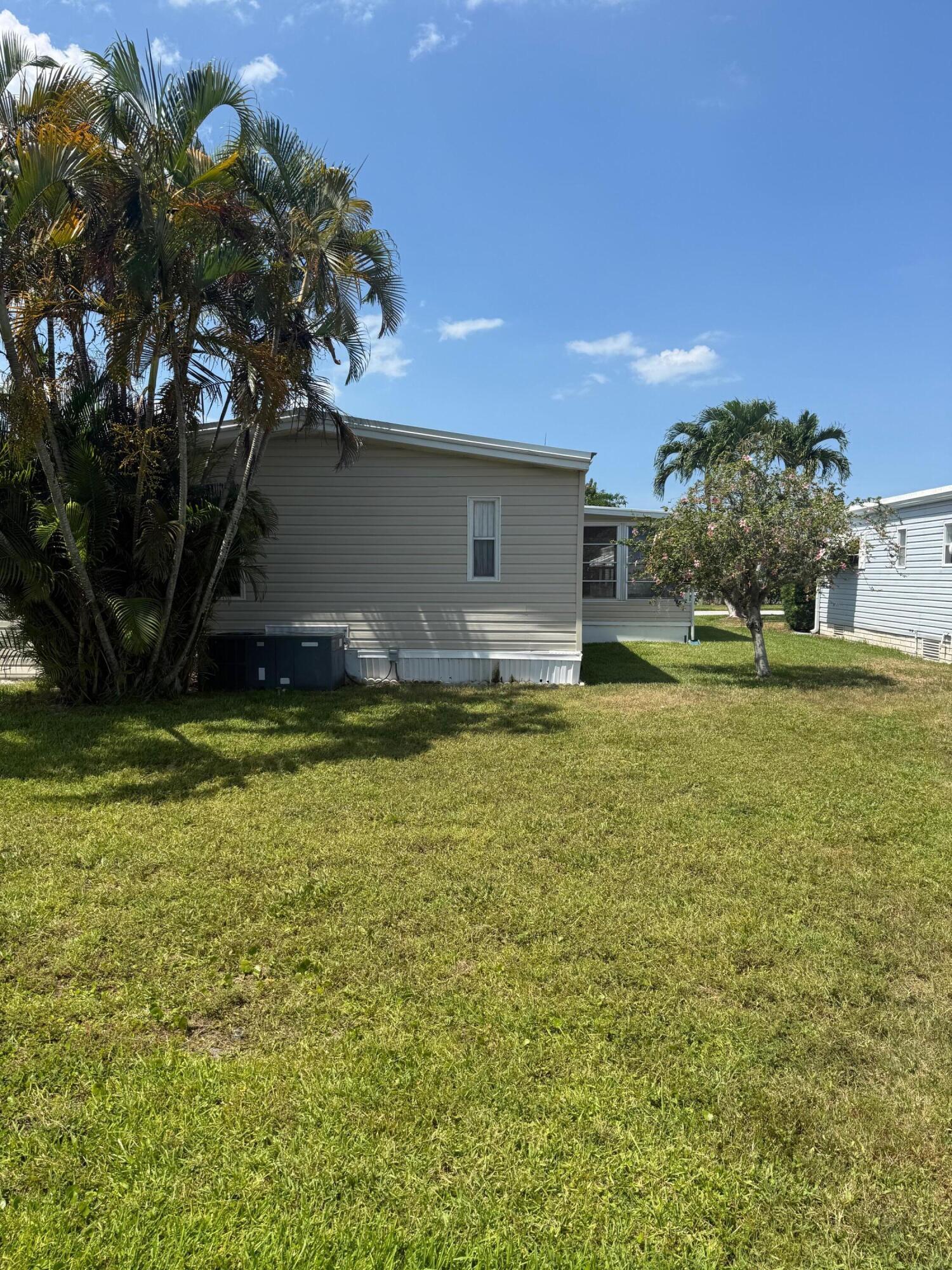 Pinelake Village - Residential