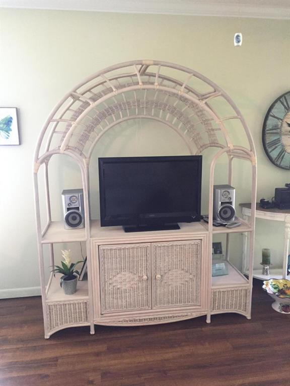 EASTHAMPTON CONDO - Residential