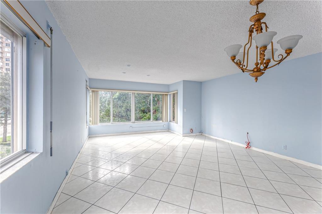 ROCAILLE CONDO APTS - Residential