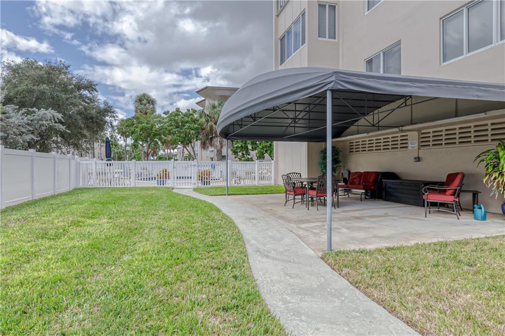 ROCAILLE CONDO APTS - Residential