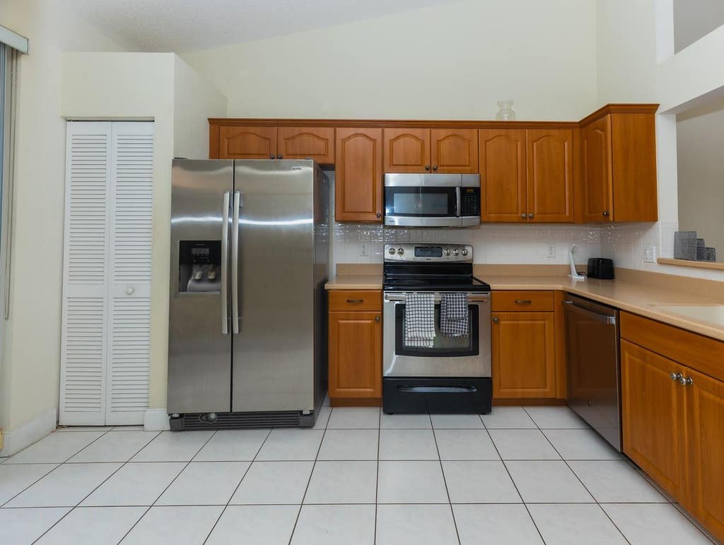 Photo of 2491 Aragon Boulevard #2, Sunrise, FL 33322 (MLS # B26062526)