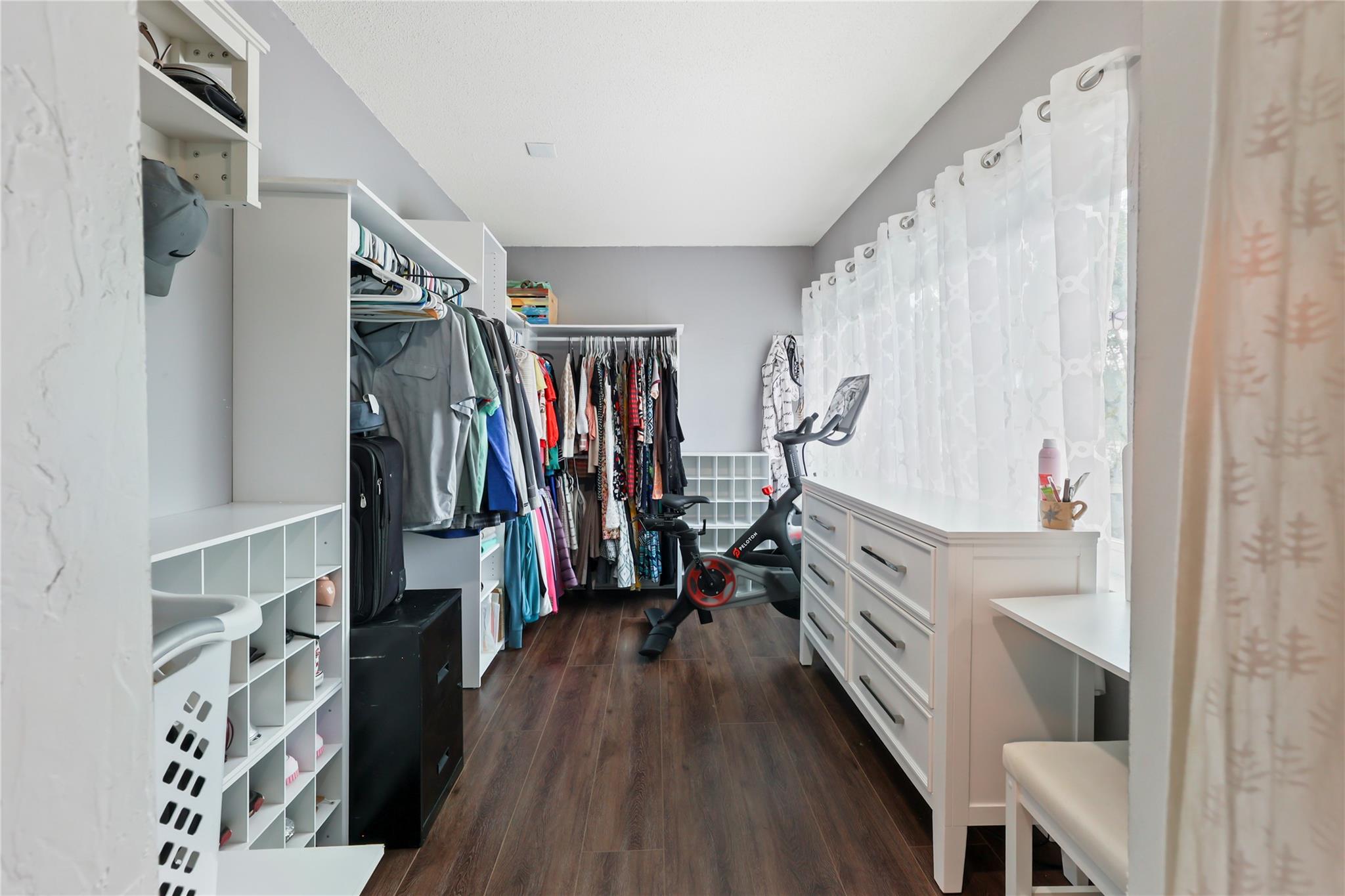 WESTWOOD COMMUNITY 3 - Residential