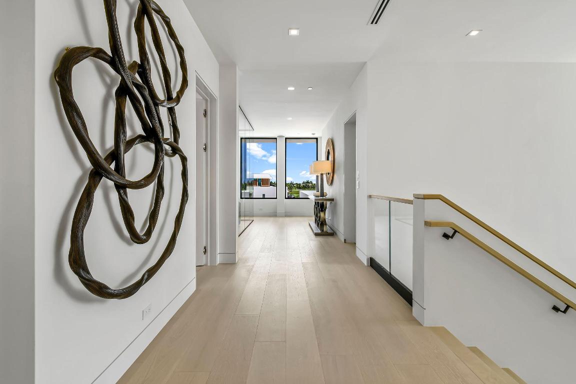 PANTHER NATIONAL AT AVENIR POD - Residential