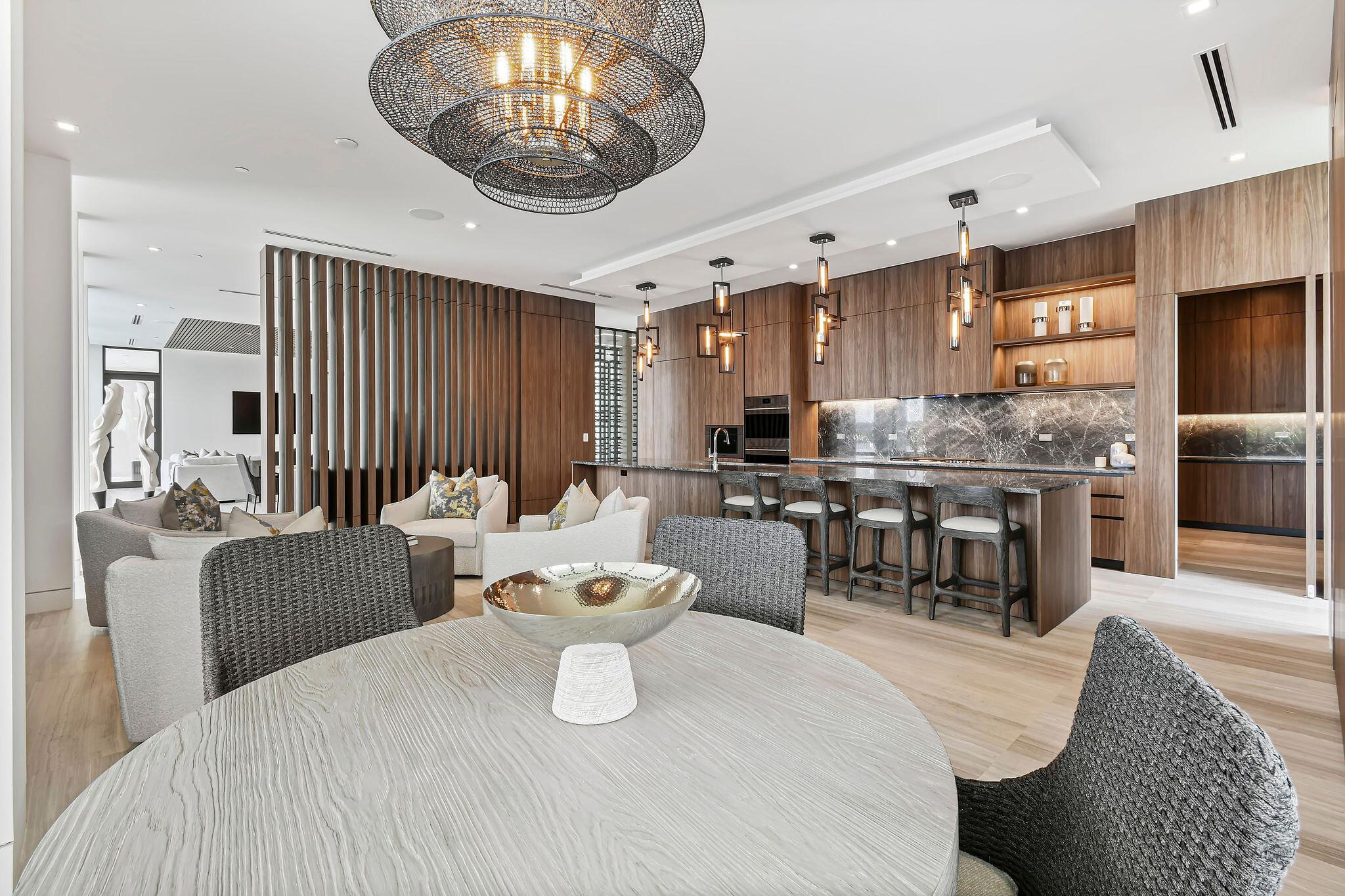 PANTHER NATIONAL AT AVENI - Residential