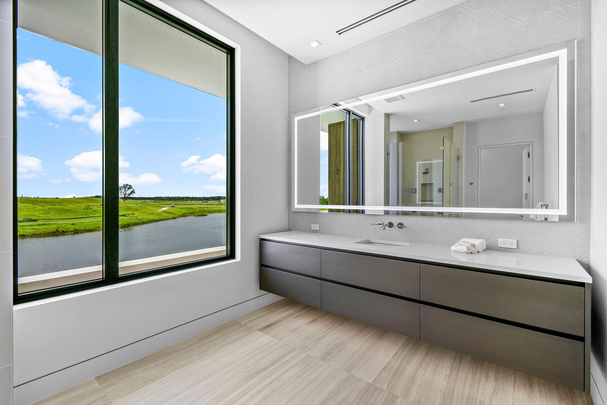 PANTHER NATIONAL AT AVENI - Residential