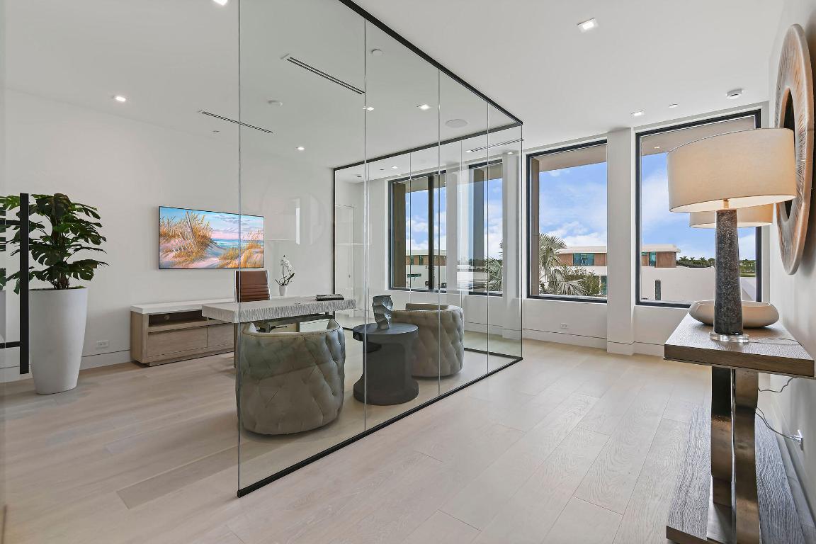 PANTHER NATIONAL AT AVENIR POD - Residential