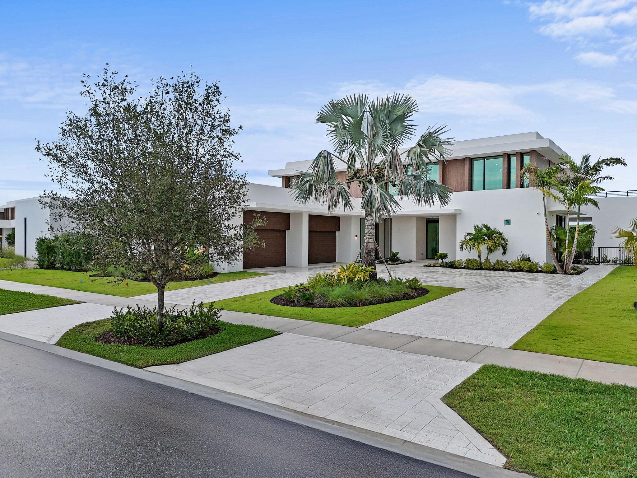 PANTHER NATIONAL AT AVENI - Residential