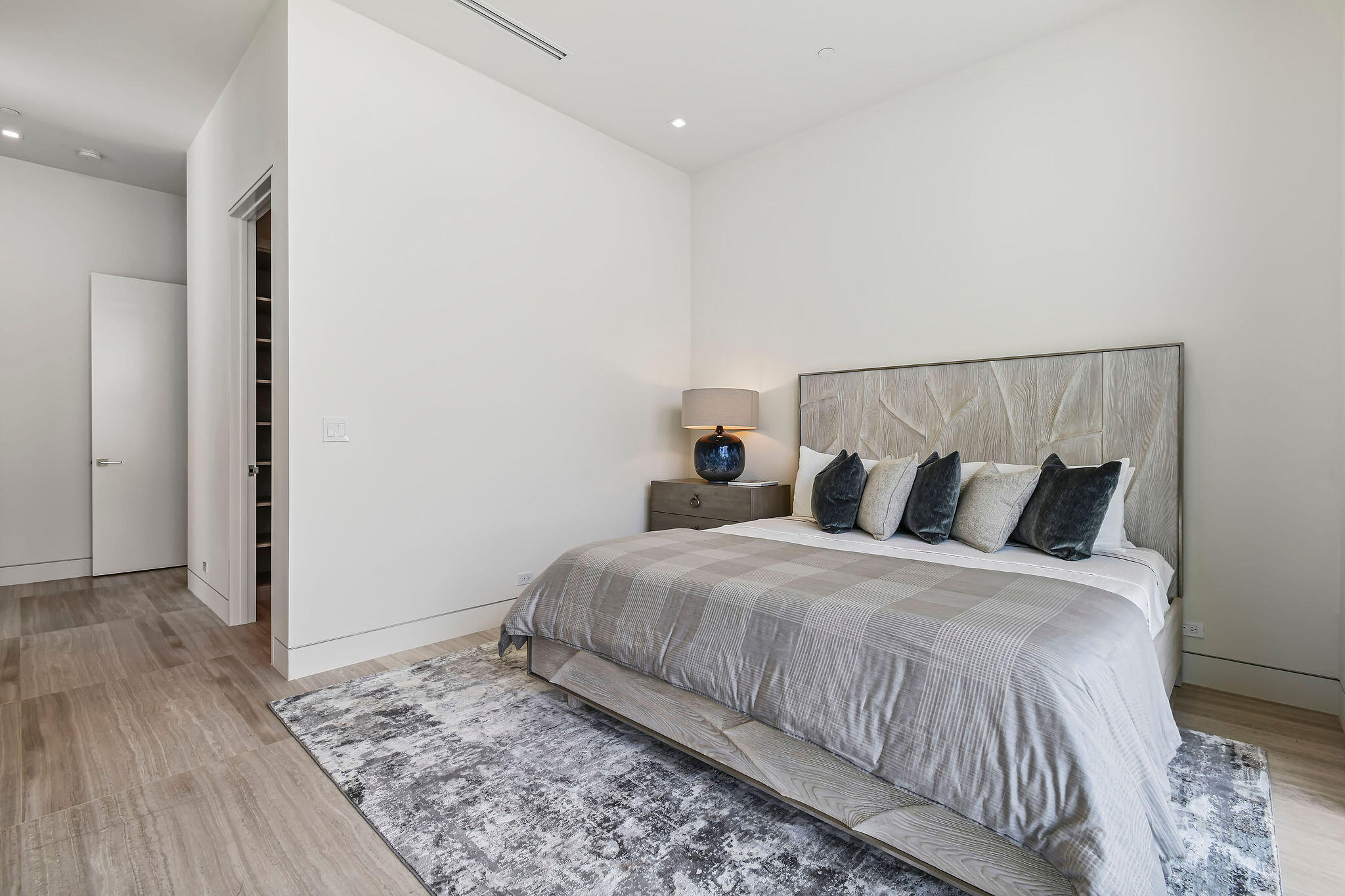 PANTHER NATIONAL AT AVENIR POD - Residential