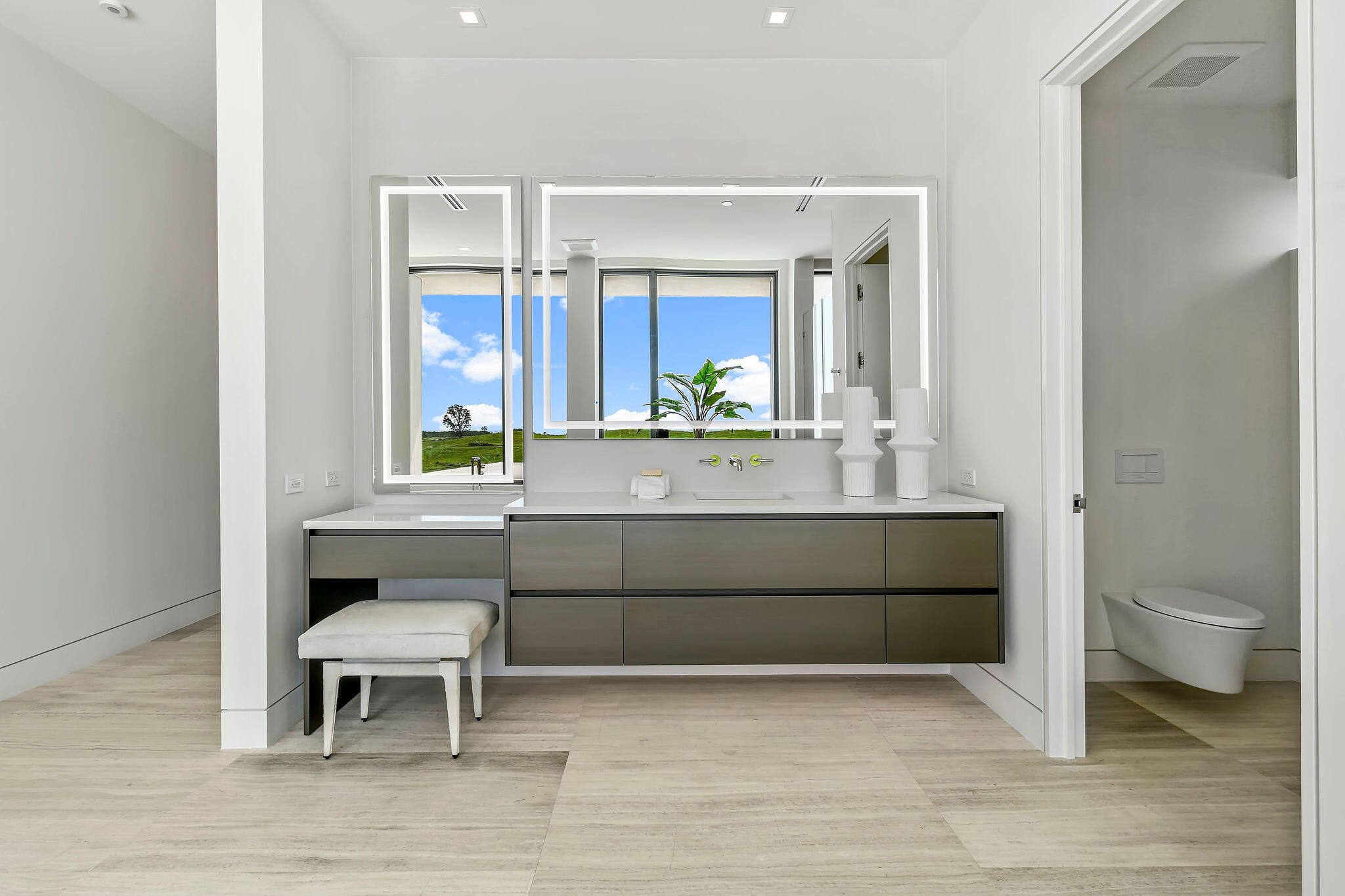 PANTHER NATIONAL AT AVENIR POD - Residential