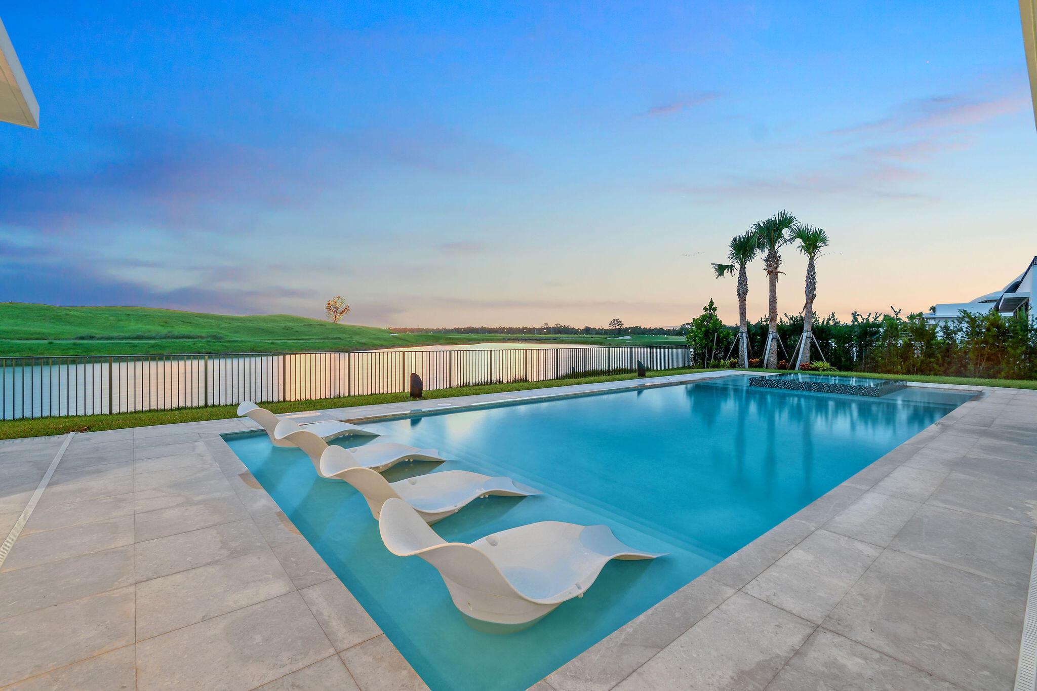 PANTHER NATIONAL AT AVENI - Residential