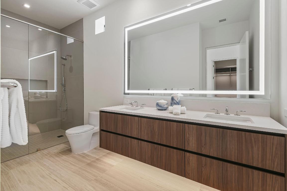 PANTHER NATIONAL AT AVENIR POD - Residential