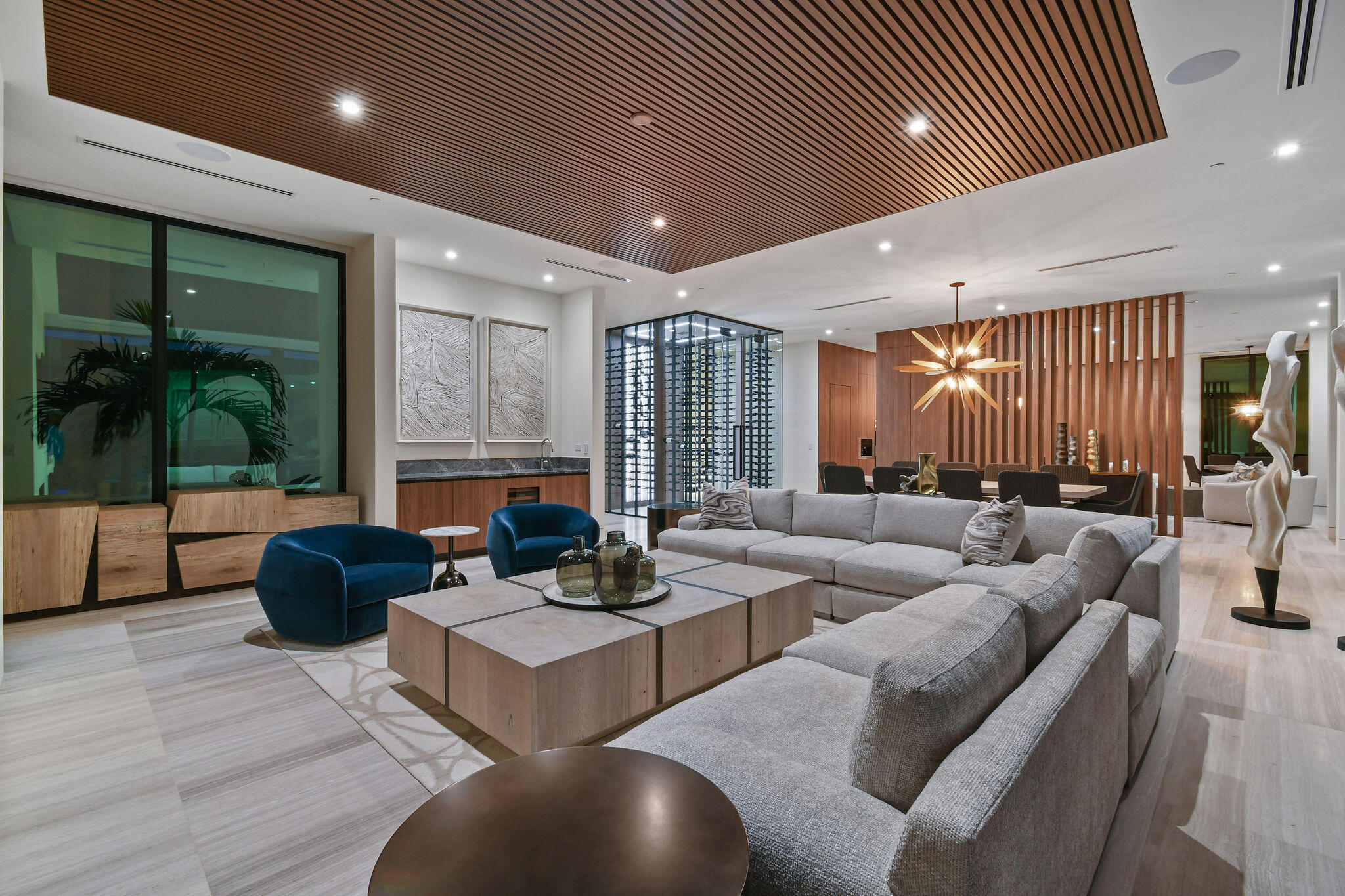 PANTHER NATIONAL AT AVENIR POD - Residential