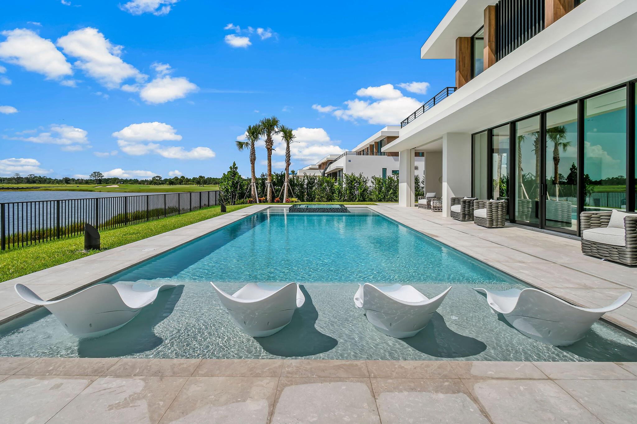 PANTHER NATIONAL AT AVENI - Residential