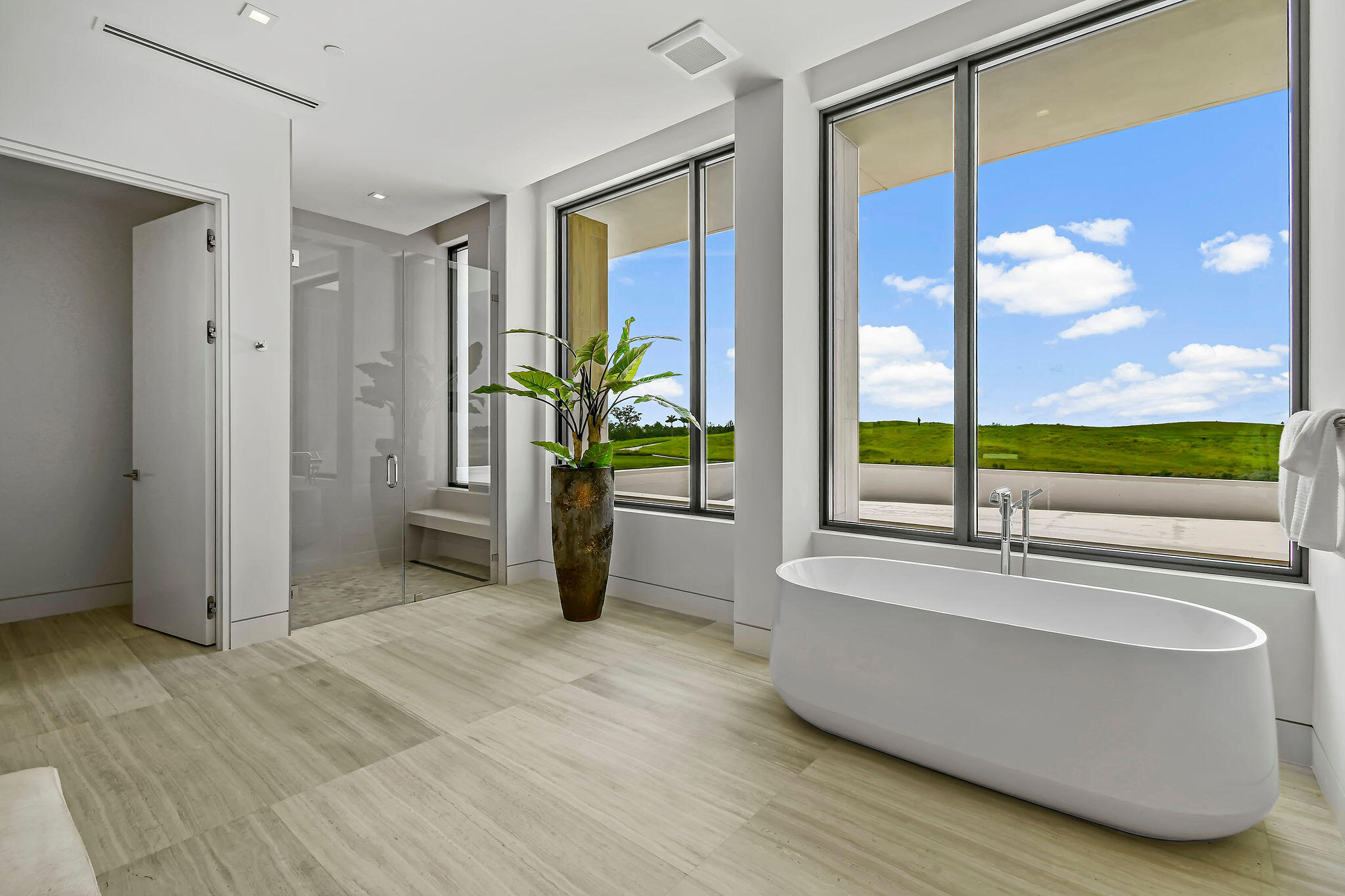 PANTHER NATIONAL AT AVENIR POD - Residential