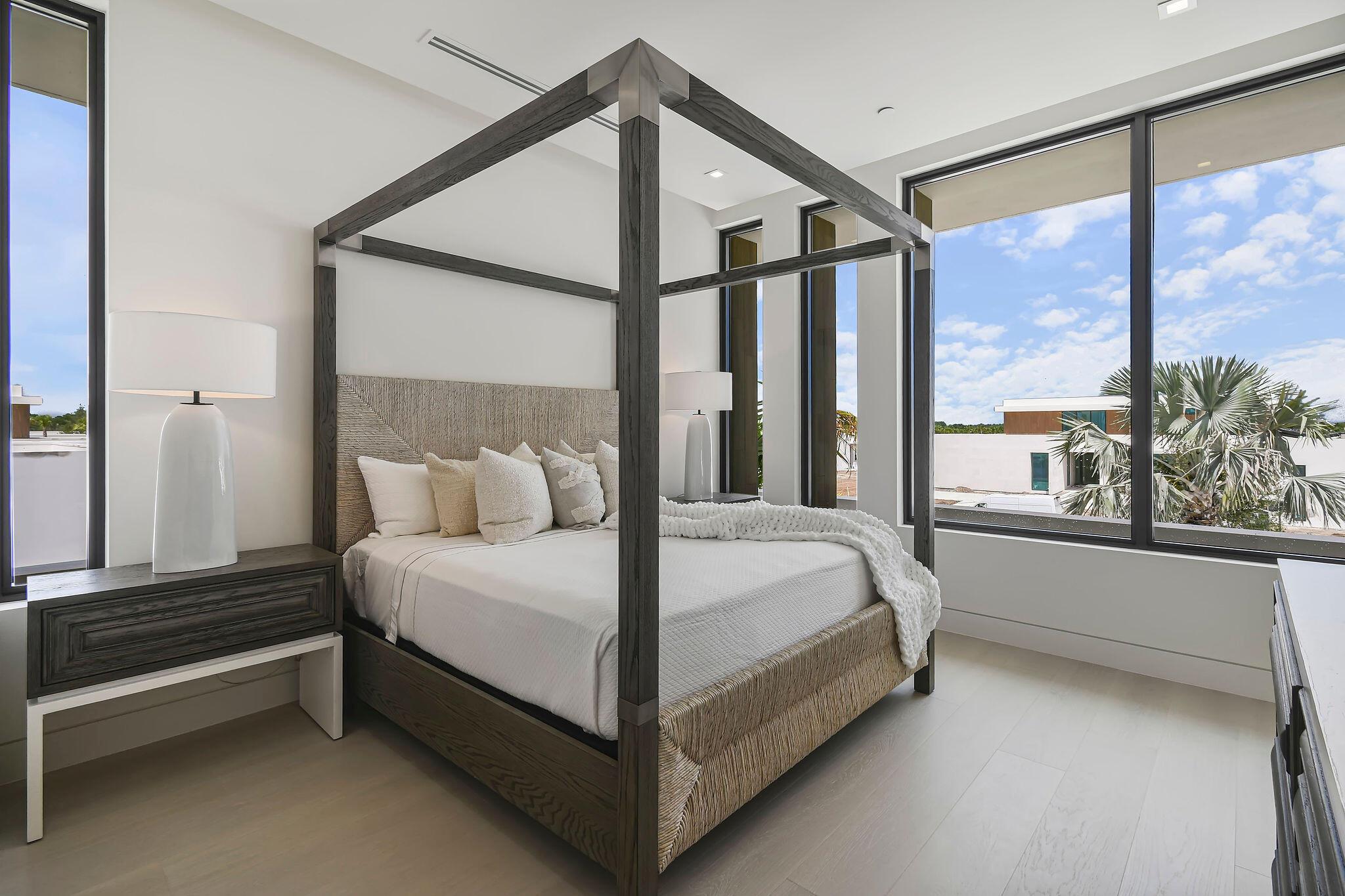 PANTHER NATIONAL AT AVENI - Residential