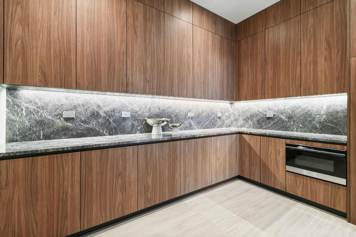 PANTHER NATIONAL AT AVENIR POD - Residential