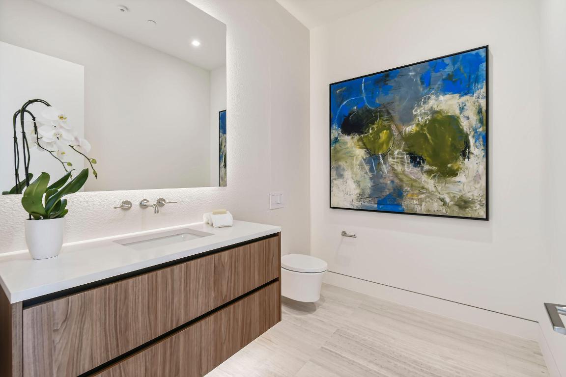 PANTHER NATIONAL AT AVENIR POD - Residential