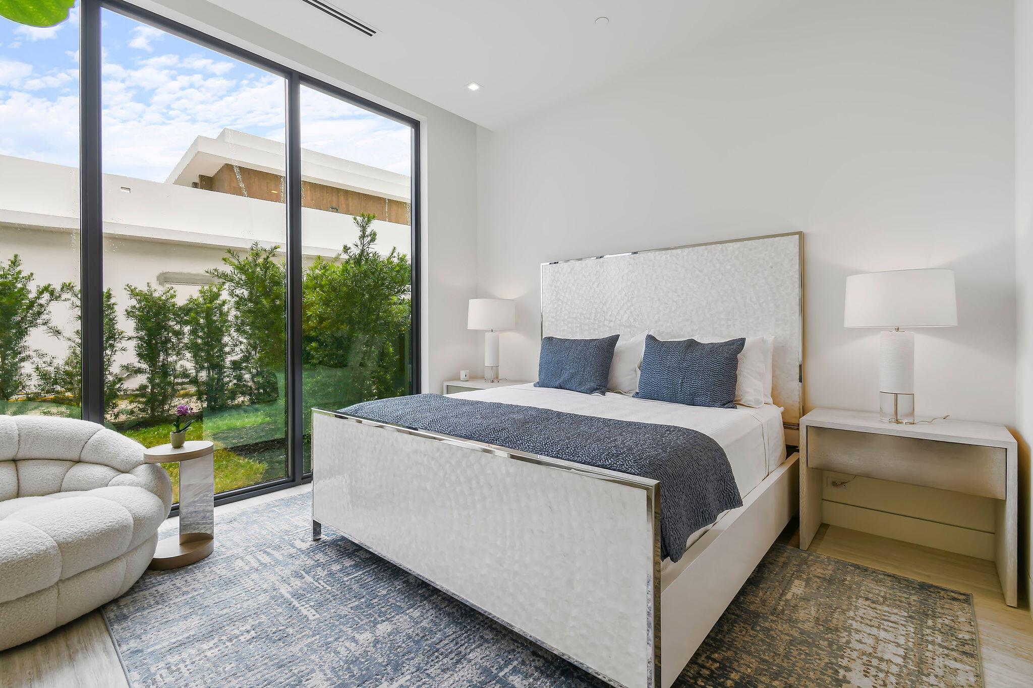 PANTHER NATIONAL AT AVENI - Residential