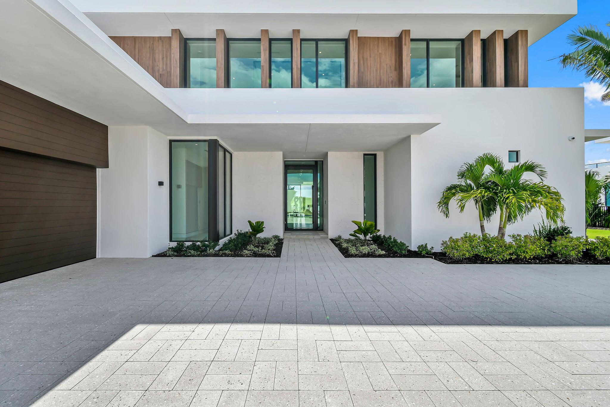 PANTHER NATIONAL AT AVENI - Residential