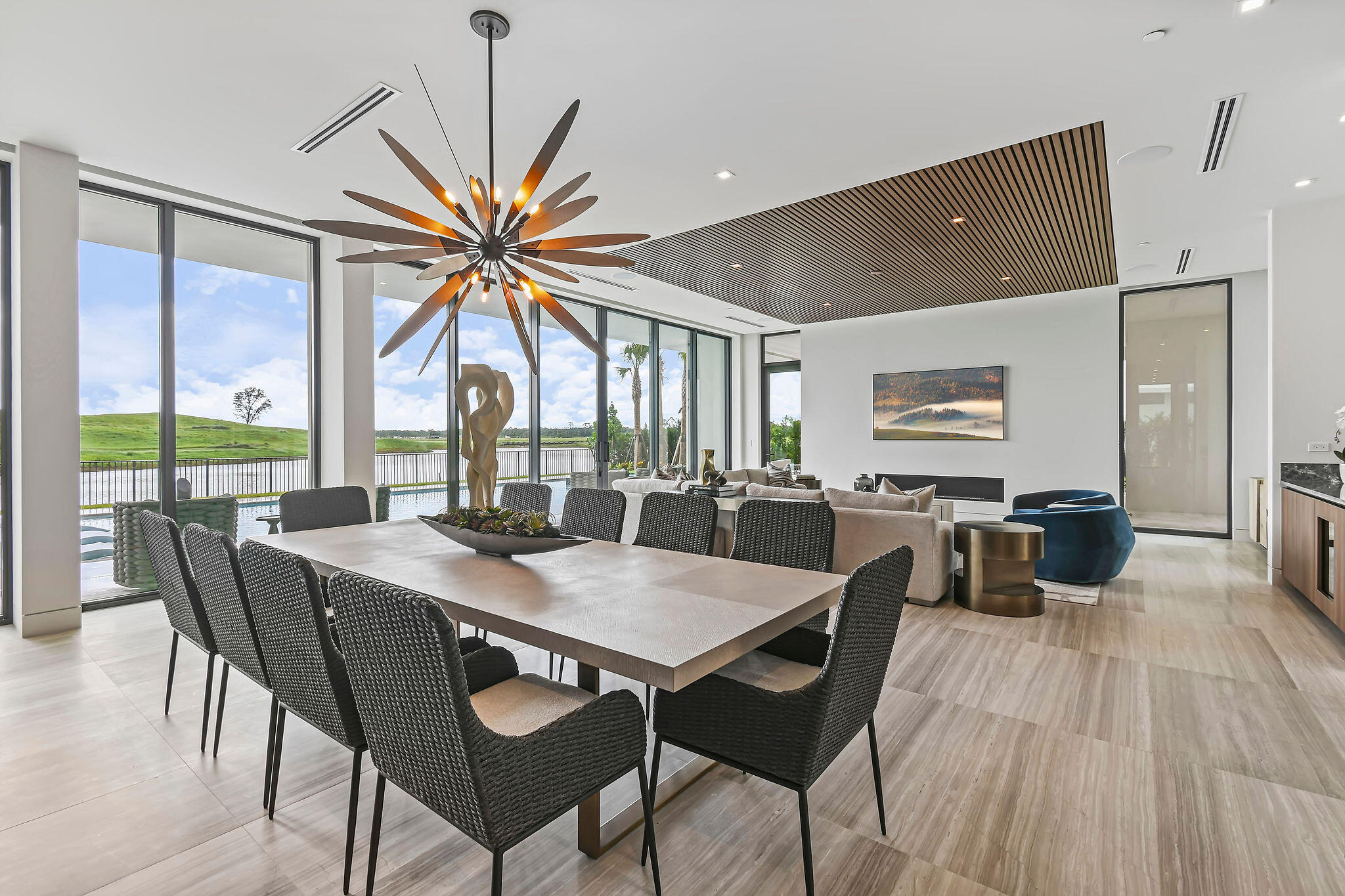 PANTHER NATIONAL AT AVENIR POD - Residential