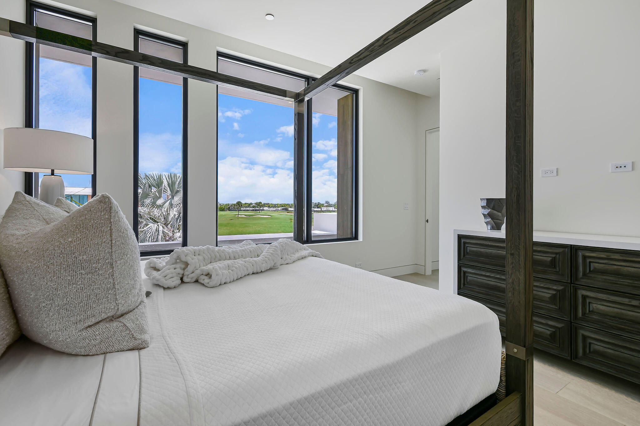 PANTHER NATIONAL AT AVENIR POD - Residential