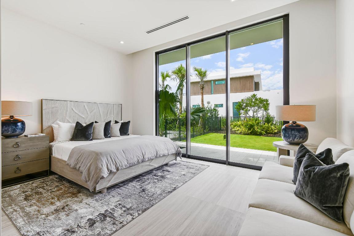 PANTHER NATIONAL AT AVENIR POD - Residential