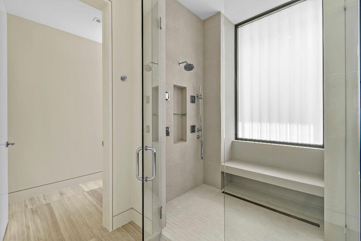 PANTHER NATIONAL AT AVENIR POD - Residential