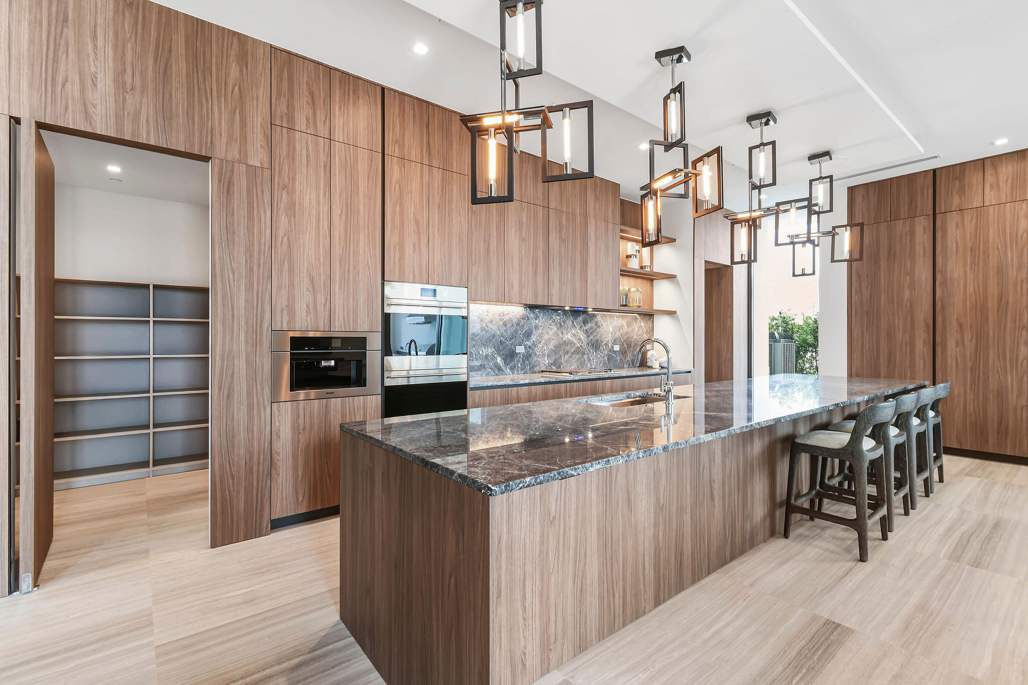 PANTHER NATIONAL AT AVENIR POD - Residential