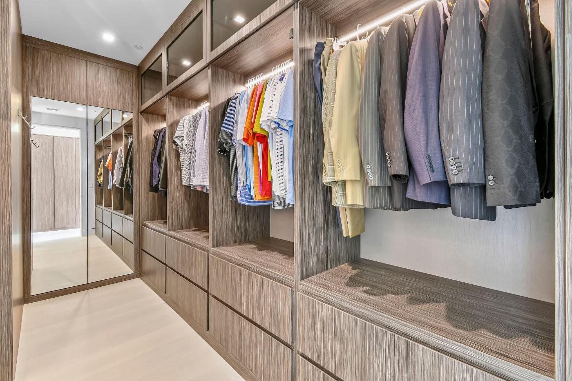 PANTHER NATIONAL AT AVENIR POD - Residential