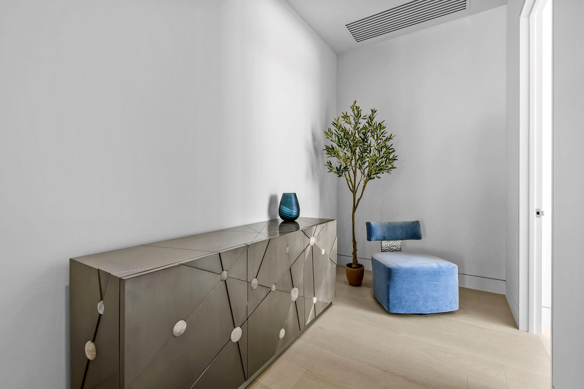 PANTHER NATIONAL AT AVENI - Residential