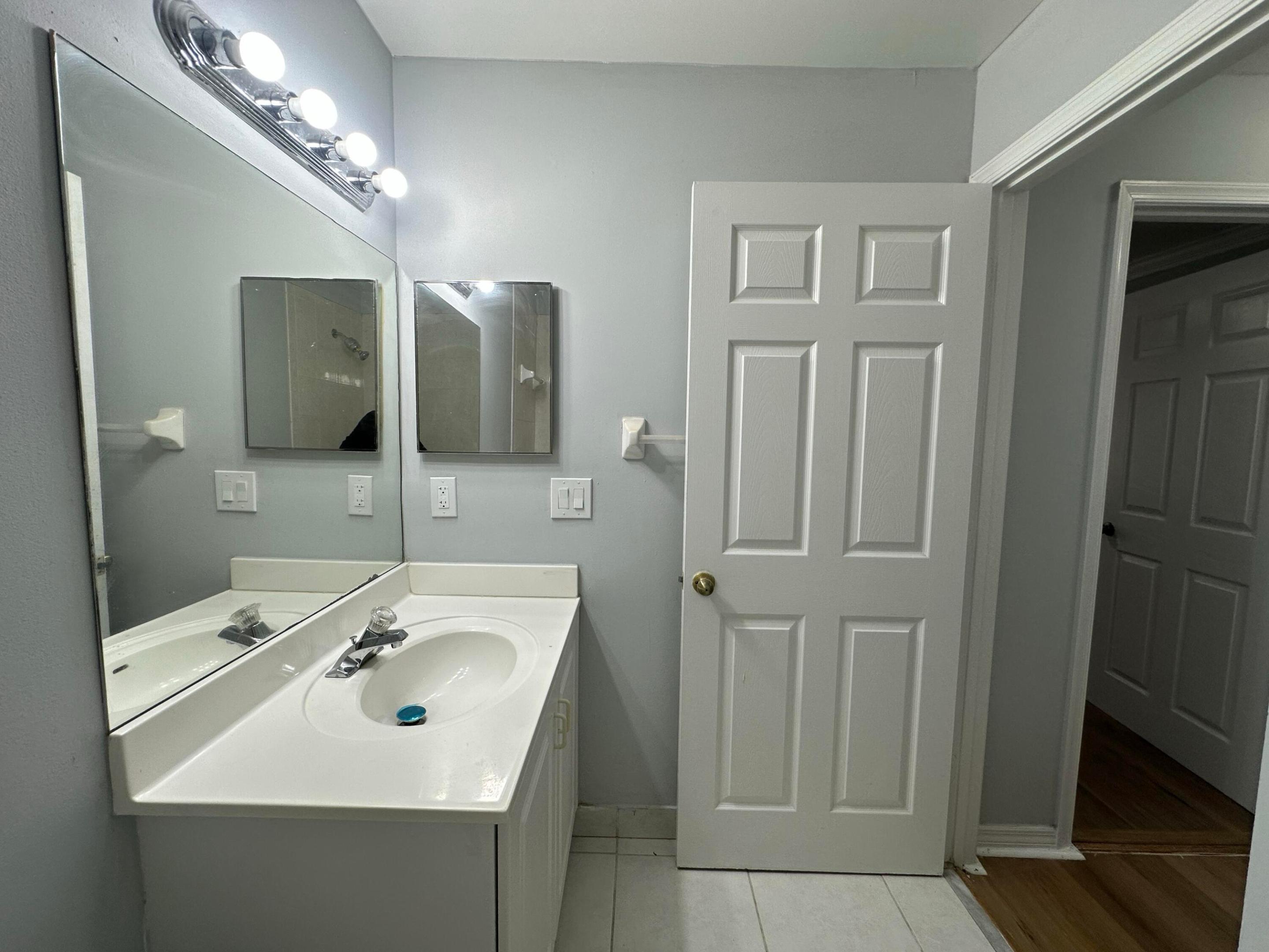 TRAILS 2 AT ROYAL PALM BEACH - Residential Lease