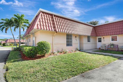 A home in Lake Worth